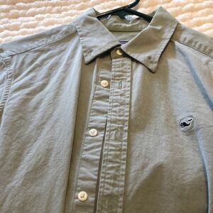 Size Small Vineyard Vines button down